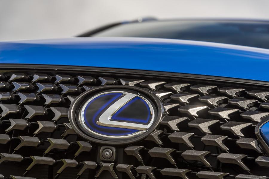 Логотип Lexus UX300e 2020 года  (WW) (фото 58 из 62)